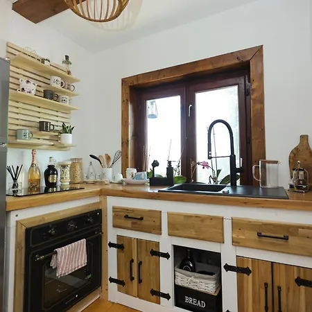 Conacul Fruntea Cu Ceru Villa Ilovita Room photo